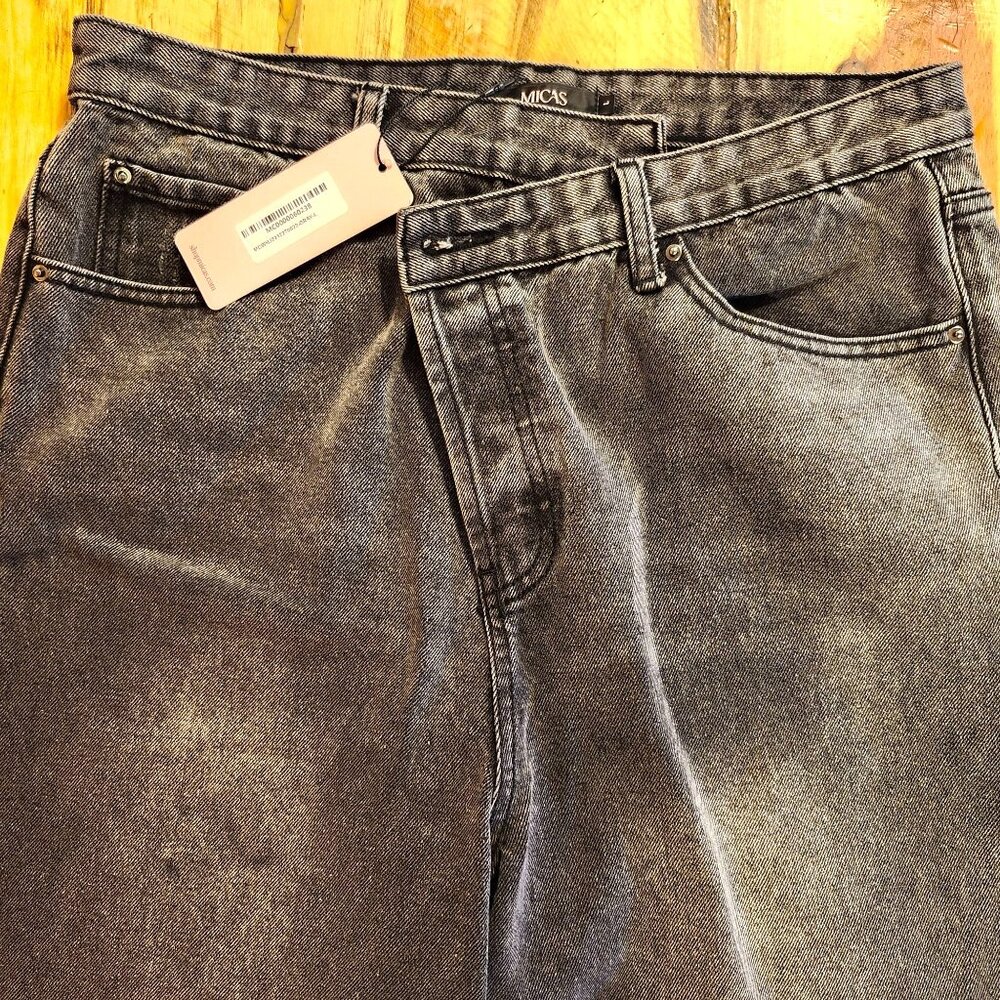 Micas Women's Size Large Asymmetric Waist Straight Leg Jeans Dark Grey New - Picture 3 of 10